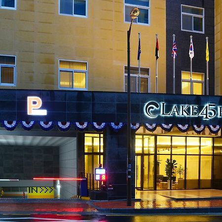 Lake 45 Hotel Naju Eksteriør billede